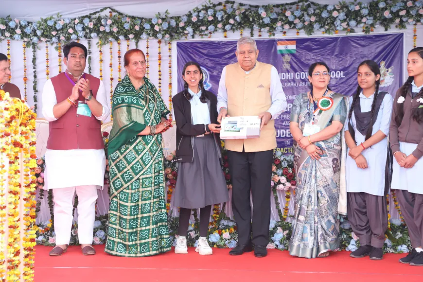 उपराष्ट्रपति जगदीप धनखड़ का झुंझुनूं दौरा, विद्यार्थियों से किया संवाद —नारी सशक्तिकरण पर दिया बल