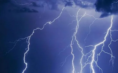 जहानाबाद में आंधी-तूफान और आकाशीय बिजली का कहर, दो की मौत