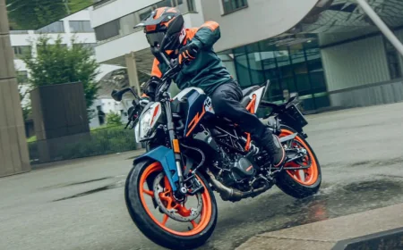 इंतजार हुआ खत्म बहुत ही जल्द KTM 160 Duke दिखेगी मार्केट में जानें फीचर्स और कीमत