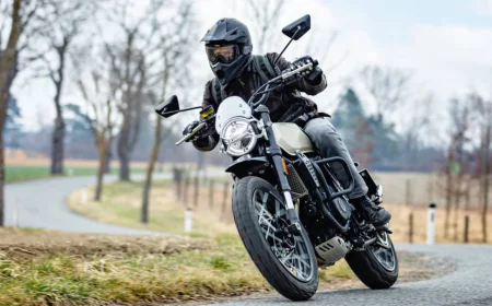 ब्रिक्सटन क्रॉसफायर 500 एक्ससी 27,499 रुपये हुई सस्ती , राइडर्स के लिए सुनहरा मौका