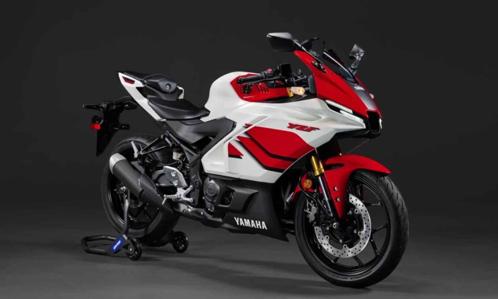 Yamaha R3 70th Anniversary स्पेशल एडिशन हुआ ग्लोबली अनवील जानें कीमत
