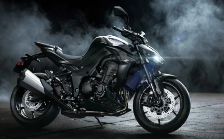 2026 Kawasaki Z1100 भारत में हुई लॉन्च मिलेंगे दमदार फीचर्स जानें कीमत